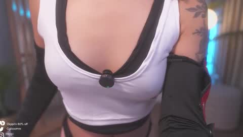 Snapshot of gigi_ulala chatting on 2, 3, 2025 80 off in my OF gigipriv  online show from 2, 3, 2025