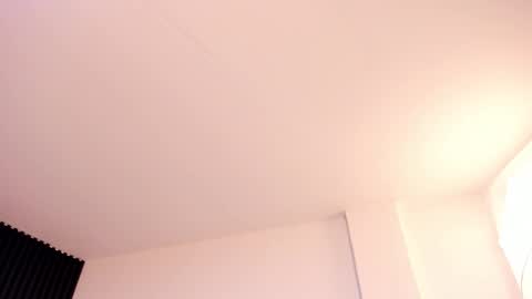 Gigi Doll online show from 1, 10, 2025