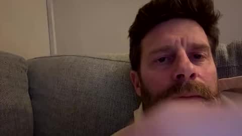 Snapshot of gilbertinio chatting on 1, 12, 2025 Gilbert online show from 1, 12, 2025