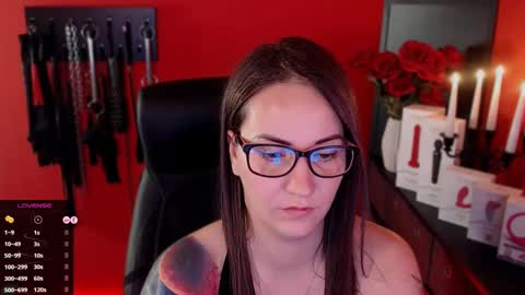 Snapshot of gina_hotlick chatting on 10, 1, 2025 gina_hotlick online show from 10, 1, 2025