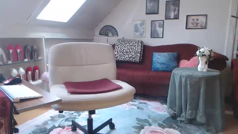 Snapshot of ginablondecam chatting on 14, 3, 2026 Gina online show from 14, 3, 2026