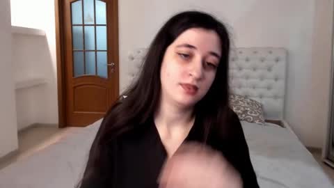 Kate online show from 8, 1, 2025