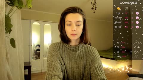 Snapshot of gingerbread__house chatting on 15, 1, 2025 Vasilisa online show from 15, 1, 2025