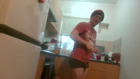 Snapshot of gingerbreaddan chatting on 16, 11, 2025 GingerbreadDan online show from 16, 11, 2025