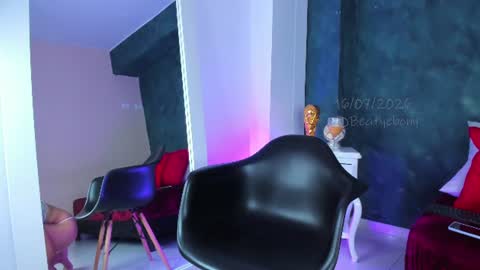Snapshot of gingermoon_ chatting on 16, 7, 2026 Ginger online show from 16, 7, 2026