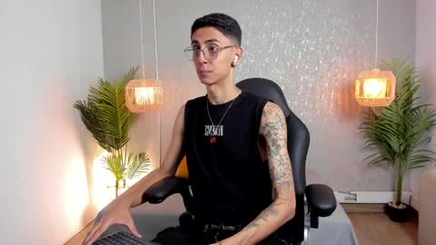 Gio Carangi online show from 2, 4, 2026