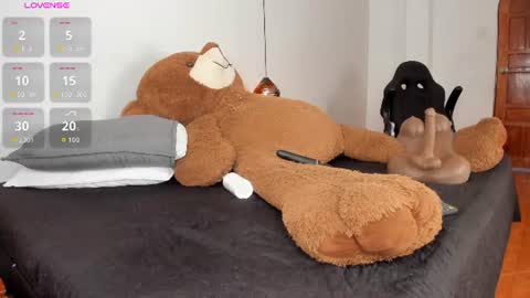 gio_gray online show from 7, 7, 2026
