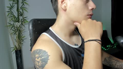 Snapshot of gio_russo chatting on 24, 1, 2025 GioRusso online show from 24, 1, 2025