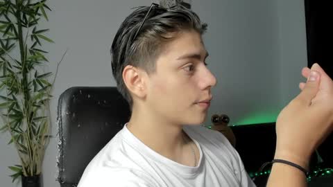 Snapshot of gio_russo chatting on 29, 1, 2025 GioRusso online show from 29, 1, 2025