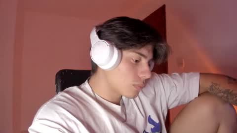 Snapshot of gio_russo chatting on 11, 10, 2025 GioRusso online show from 11, 10, 2025