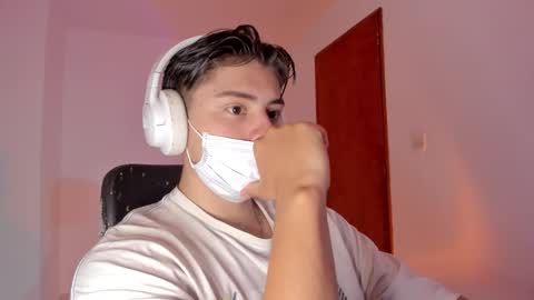 Snapshot of gio_russo chatting on 9, 1, 2026 GioRusso online show from 9, 1, 2026