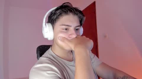 Snapshot of gio_russo chatting on 17, 1, 2026 GioRusso online show from 17, 1, 2026