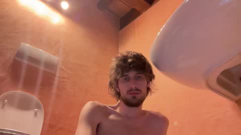 Snapshot of giog59 chatting on 8, 4, 2026 giog59 online show from 8, 4, 2026