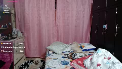 Snapshot of giorgia_xue53 chatting on 26, 11, 2025 Mary online show from 26, 11, 2025