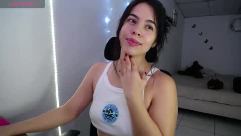 Snapshot of giorivera199 chatting on 13, 9, 2025 GIO RIVERA online show from 13, 9, 2025