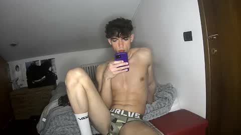 Snapshot of giovyyx chatting on 23, 3, 2026 giovyyx online show from 23, 3, 2026