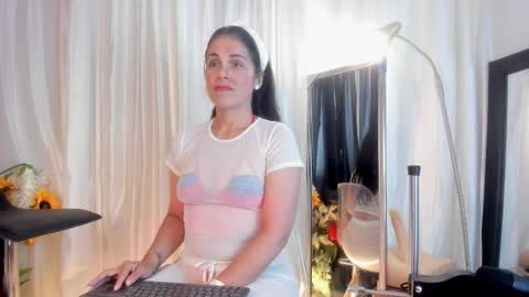 Girasol Walton online show from 18, 3, 2026