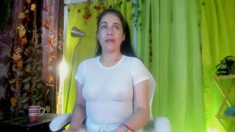 Girasol Walton online show from 26, 6, 2026