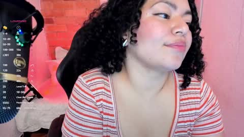 Snapshot of girl_inline chatting on 11, 2, 2025 girl_inline online show from 11, 2, 2025