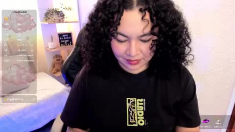 Snapshot of girl_inline chatting on 21, 2, 2025 girl_inline online show from 21, 2, 2025