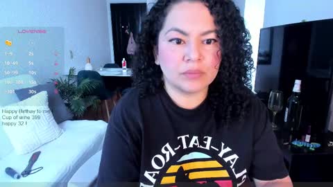 Snapshot of girl_inline chatting on 21, 9, 2025 girl_inline online show from 21, 9, 2025