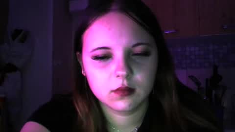 Snapshot of girl_shy07 chatting on 2, 12, 2025 girl_shy07 online show from 2, 12, 2025