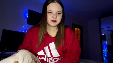 girl_shy07 online show from 12, 1, 2026