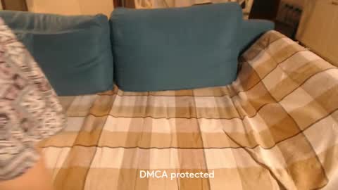 Girlfriend online show from 1, 3, 2025