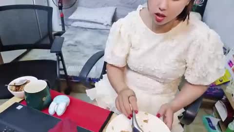 Snapshot of girlhanoi chatting on 3, 11, 2025 girlhanoi online show from 3, 11, 2025