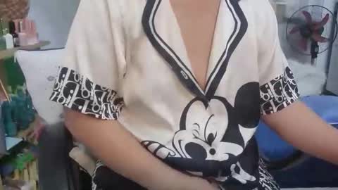 Snapshot of girlhanoi chatting on 13, 1, 2026 girlhanoi online show from 13, 1, 2026