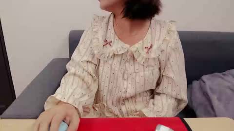 Snapshot of girlhanoi chatting on 9, 2, 2026 girlhanoi online show from 9, 2, 2026