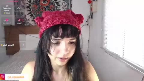 Snapshot of girlredkush chatting on 17, 6, 2026 Ann online show from 17, 6, 2026
