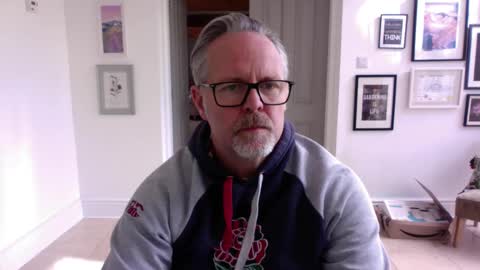 girlsandbikes online show from 2, 4, 2026