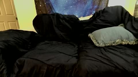 Girth online show from 9, 10, 2025