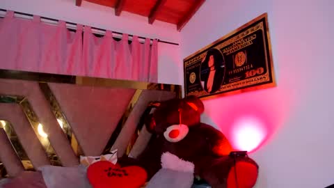 . Gisel Reyes . online show from 9, 1, 2025