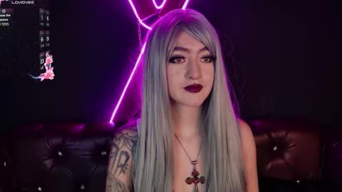 Snapshot of giselx_xx chatting on 15, 12, 2025 GISEL online show from 15, 12, 2025