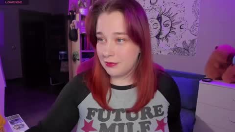 Snapshot of gitera_ chatting on 26, 2, 2025 AlexaMillis online show from 26, 2, 2025