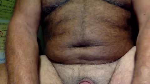 giutomma930394 online show from 16, 11, 2025