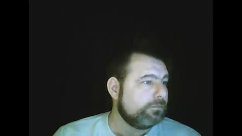 Snapshot of gjleeke chatting on 6, 1, 2025 guzz online show from 6, 1, 2025