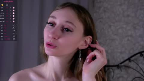 Sandra  online show from 15, 2, 2025