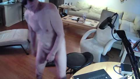 Snapshot of glennbootycam chatting on 16, 1, 2025 glennbitch online show from 16, 1, 2025
