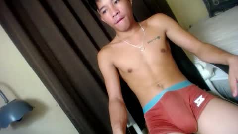 Snapshot of glenndou_daxs chatting on 6, 10, 2025 glenndou_daxs online show from 6, 10, 2025