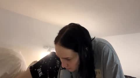 Bella online show from 14, 10, 2025