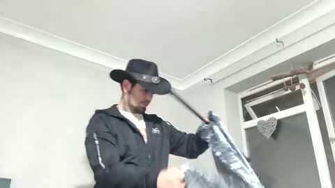 Snapshot of glitch117485 chatting on 15, 11, 2025 glitch117485 online show from 15, 11, 2025