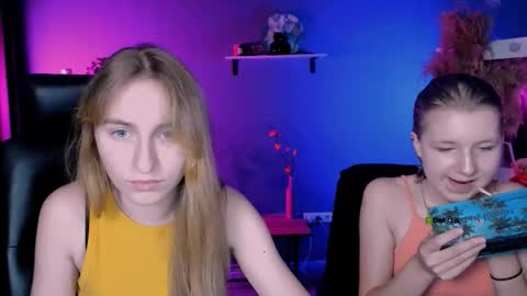 Snapshot of gloria_bubble chatting on 9, 10, 2025 your dream online show from 9, 10, 2025