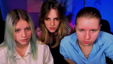 Snapshot of gloria_bubble chatting on 27, 11, 2025 your dream online show from 27, 11, 2025