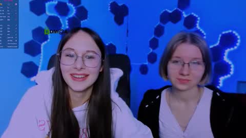 Snapshot of gloria_bubble chatting on 14, 12, 2025 your dream online show from 14, 12, 2025