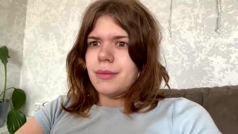  Roxy  online show from 17, 5, 2026