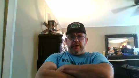 Snapshot of gobey33 chatting on 6, 10, 2025 IDKIDCIDGAF online show from 6, 10, 2025