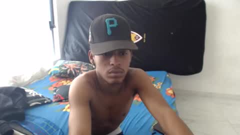 Snapshot of god_chinolatino chatting on 10, 6, 2026 god_chinolatino online show from 10, 6, 2026
